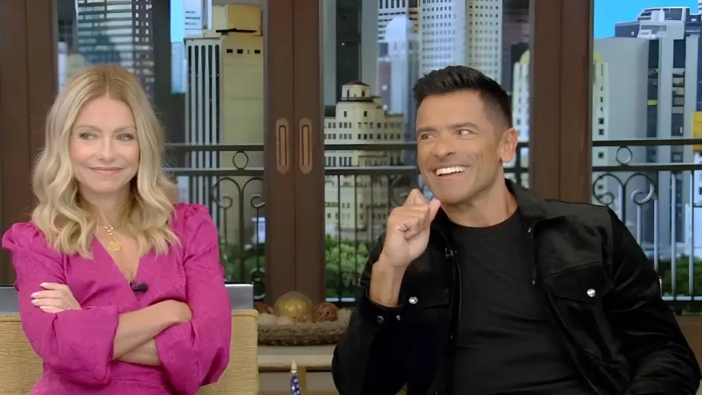 Kelly Ripa Gives Health Update After Missing Today’s Live with Kelly and Mark Episode image