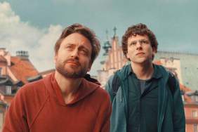 Hulu Just Added Jesse Eisenberg & Kieran Culkin's Oscar-Winning Movie Today