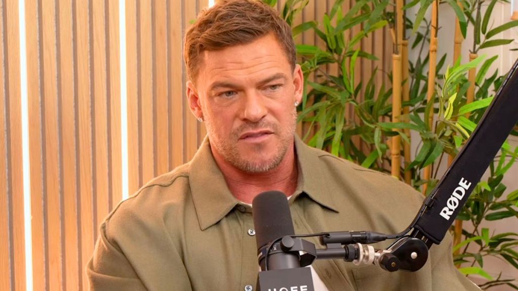 Alan Ritchson Goes off on Donald Trump, Calls Him ‘B—’ Over Epstein Files image