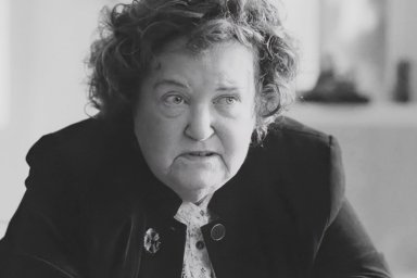 Oscar-Winning Actress & Home Alone 2 Star Brenda Fricker Passes Away