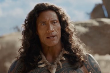Watch Dwayne Johnson Crash Kids' Moana Performance in a Surprising Way