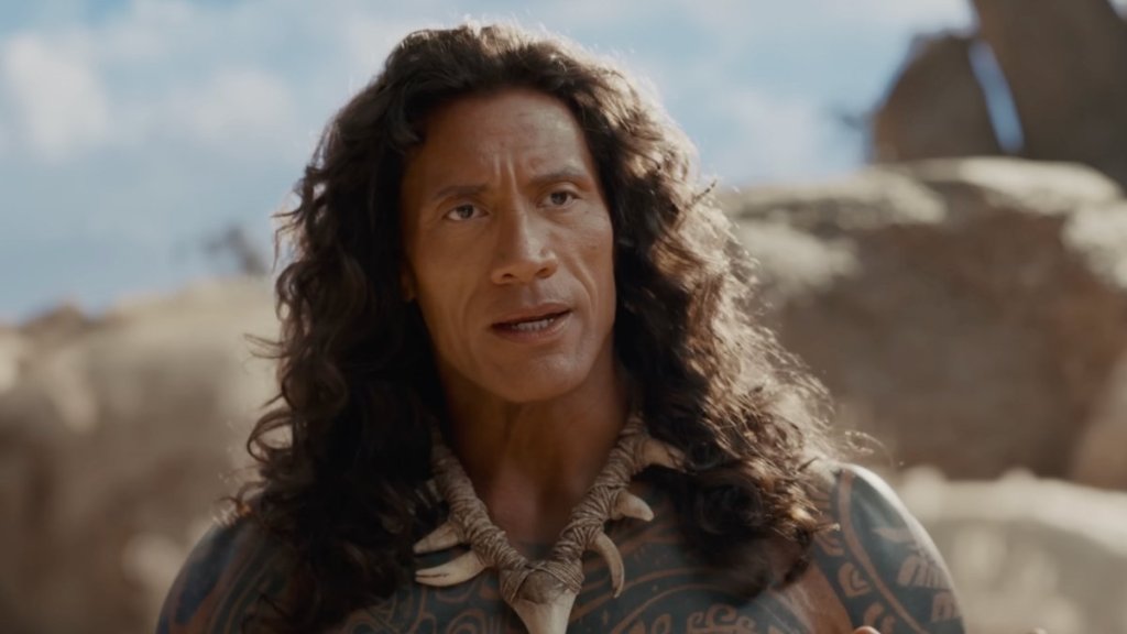 Watch Dwayne Johnson Crash Kids’ Moana Performance in a Surprising Way image