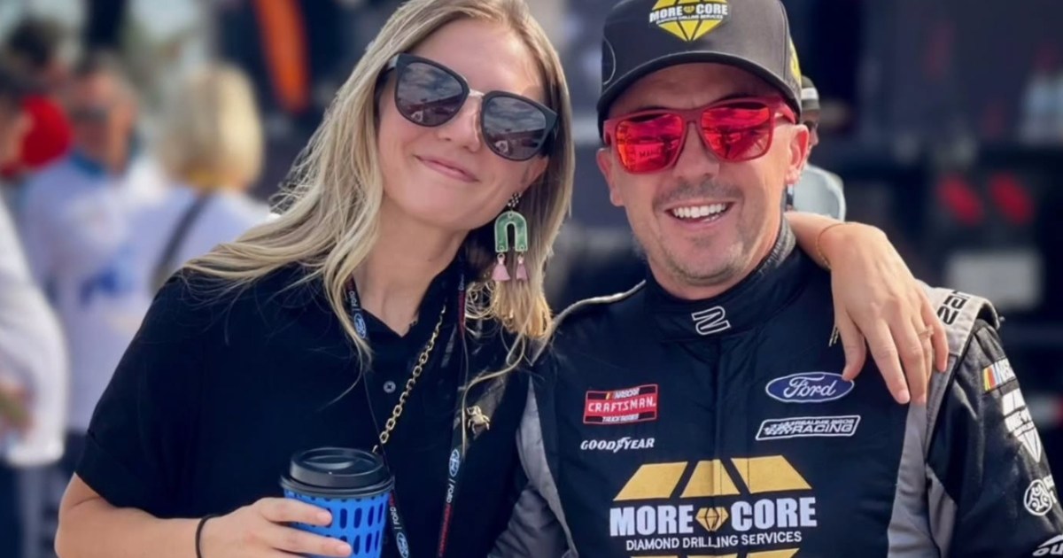 Paige Price Defends Frankie Muniz After He Deletes Their ‘Fun’ Divorce Video Paige Price Defends Frankie Muniz After He Deletes Their ‘Fun’ Divorce Video