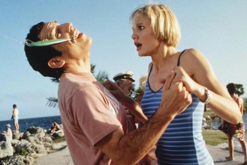 Cameron Diaz & Ben Stiller’s $369M R-Rated Comedy Is Leaving Netflix