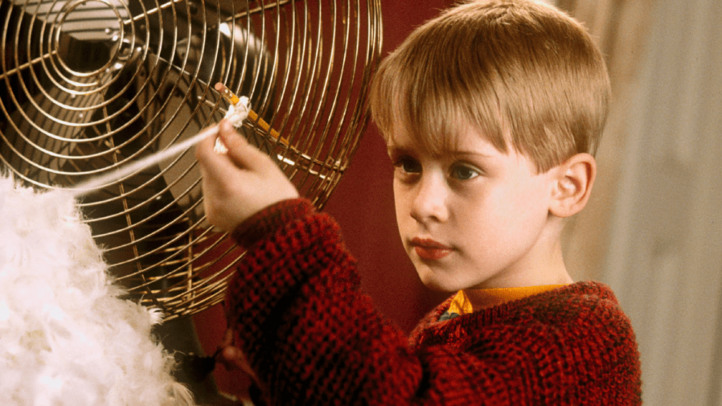 Macaulay Culkin’s Home Alone Return Seems Likely After Promising Sequel Update image