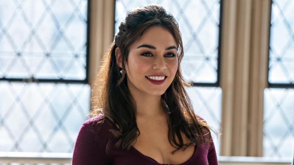 Luke Wilson & Vanessa Hudgens’ New R-Rated Comedy Is a Wild Stoner Ride