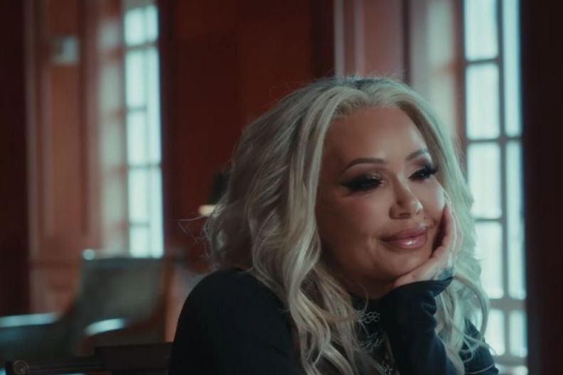 Bunnie Xo Kisses Dylan Wolf at Jelly Roll’s Bar Amid Divorce Drama