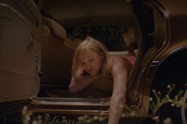 It Follows Sequel They Follow Just Turned Its Cast Into a Horror Fan's Dream
