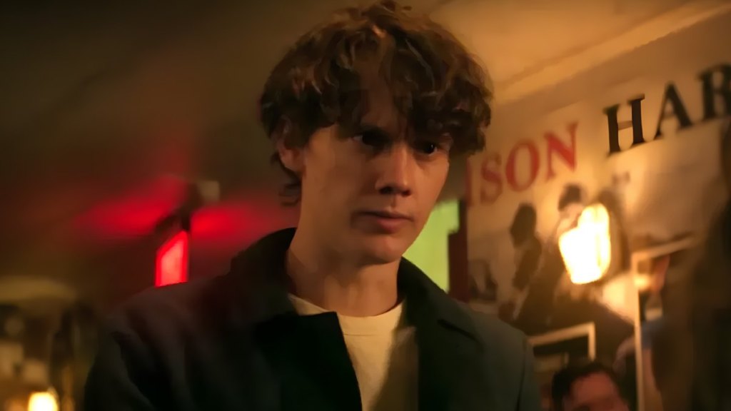 Hunter Doohan Says Jenna Ortega Had 1 Thing to Tell Him Before Evil Dead Burn