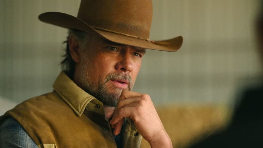 Josh Duhamel Makes His Feelings Clear on Davis Leaving image