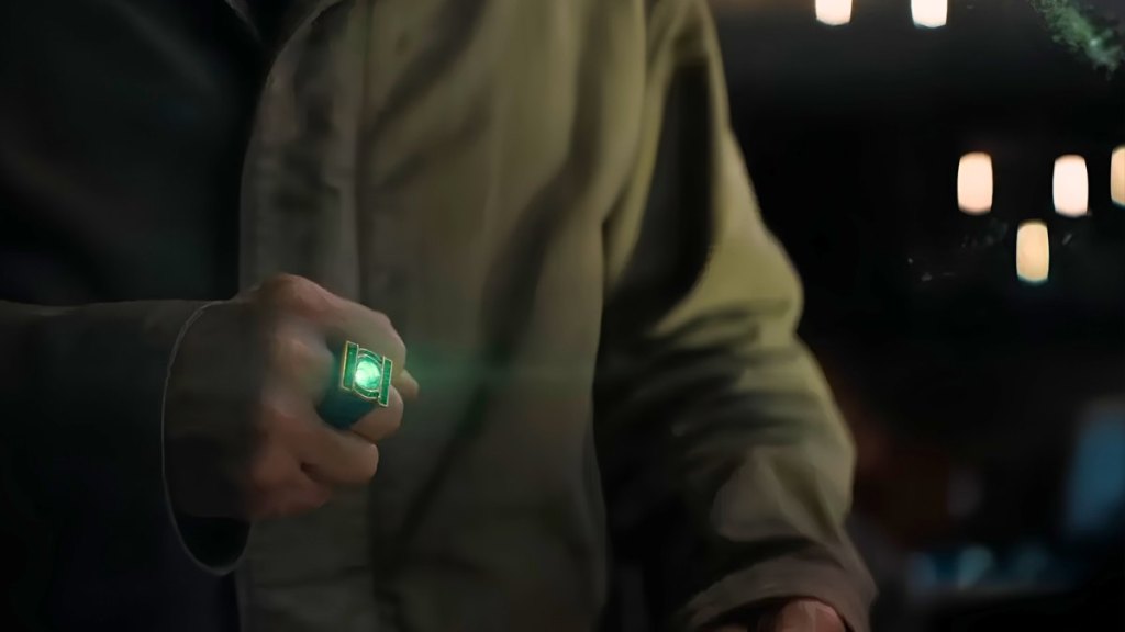Lanterns Creator Wants to Fix This 1 Thing Superhero TV Shows Often Forget