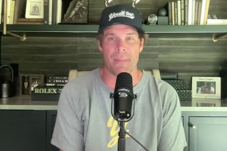 Greg Olsen’s Tom Cruise Run-In at Taylor Swift’s Wedding Had a Hat Twist