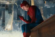 Spider-Man: Tom Holland Reveals Why Andrew Garfield & Tobey Maguire Had It Easier Than Him