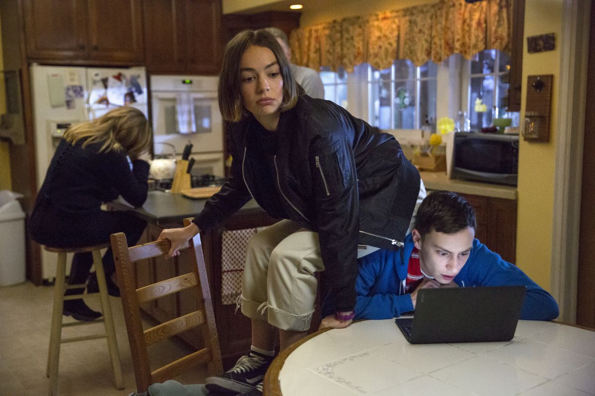 Atypical Season 2