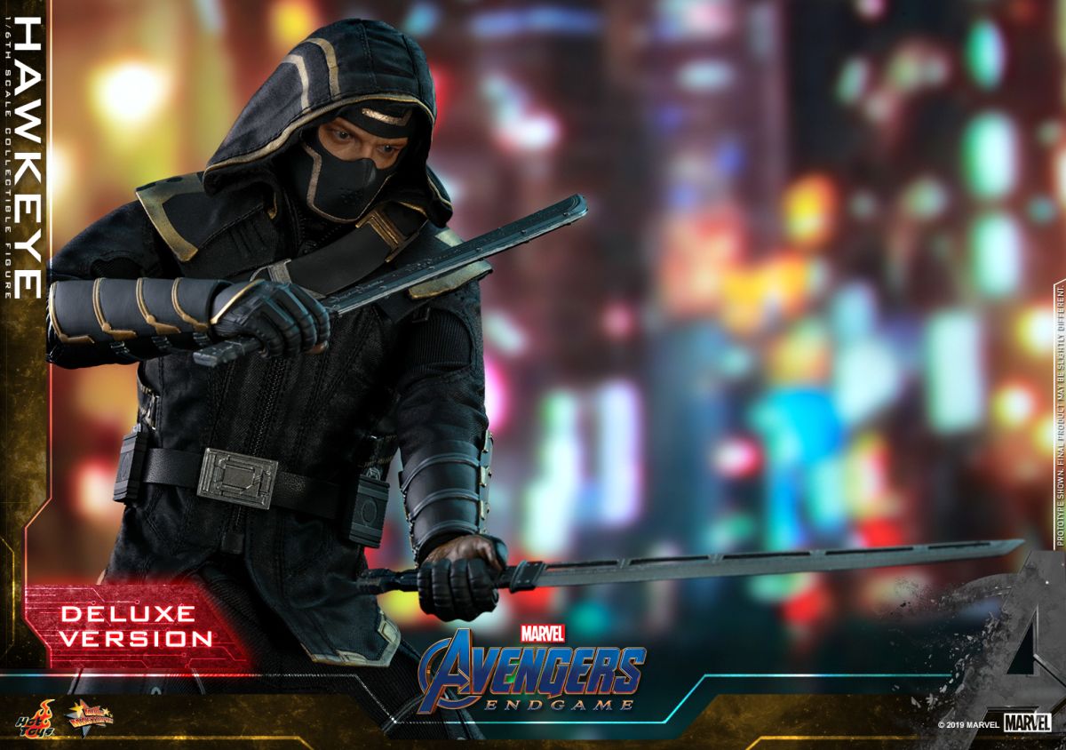 Hot Toys Avengers: Endgame Hawkeye Collectible Figure