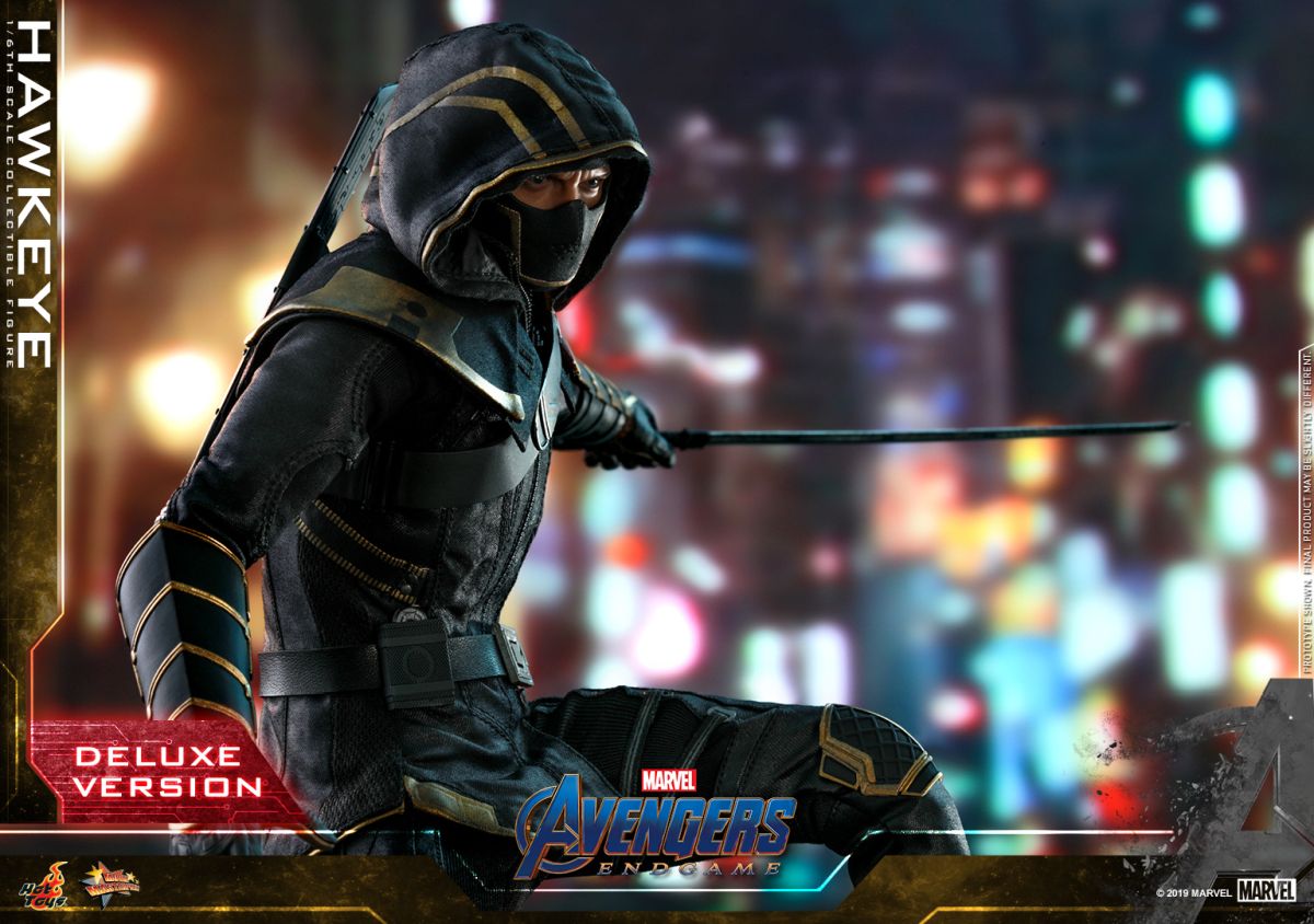 Hot Toys Avengers: Endgame Hawkeye Collectible Figure