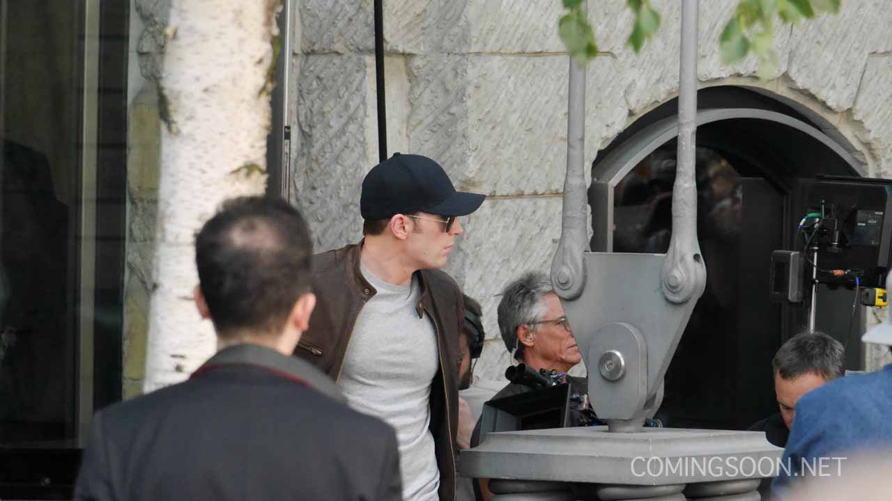 Chris Evans on the Berlin set for Captain America: Civil War