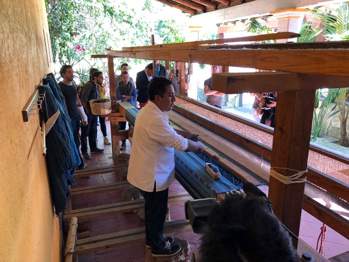 Teotitlán del Valle Tour with Master Weaver Nelson Perez 