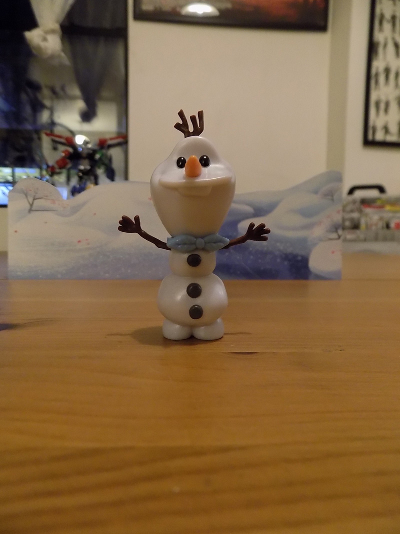 Olaf's Frozen Adventure Arendelle Traditions Collection