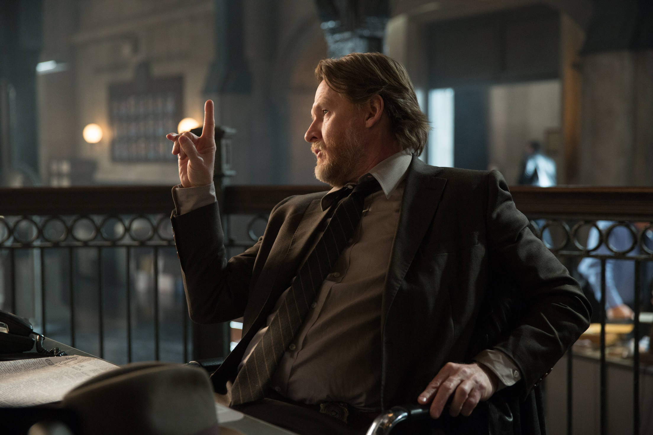 GOTHAM: Donal Logue (Bullock) appears in the âBeasts of Preyâ episode of GOTHAM airing Monday, April 13 (8:00-9:00 PM ET/PT) on FOX.  Â©2015 Fox Broadcasting Co. Cr: Jessica Miglio/FOX