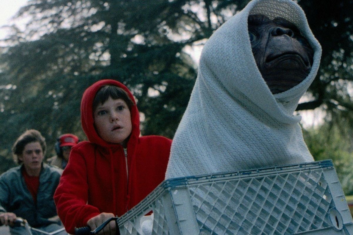 E.T. the Extra-Terrestrial (1982)