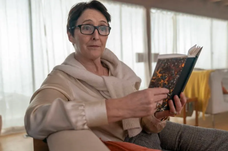 Killing Eve - Are You Leading or Am I?