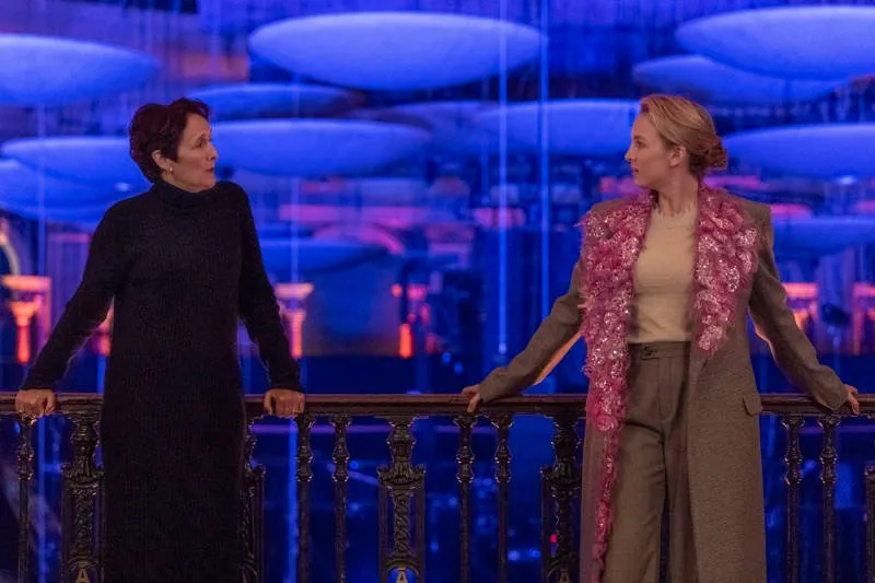 Killing Eve - Are You Leading or Am I?