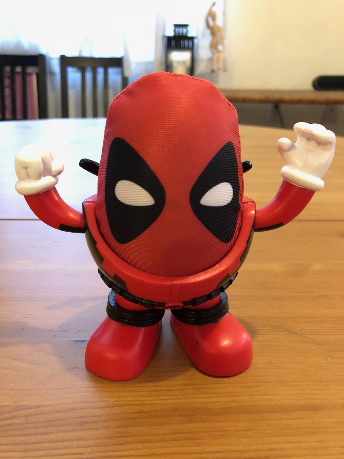 May Loot Crate DX Deadpool Edition