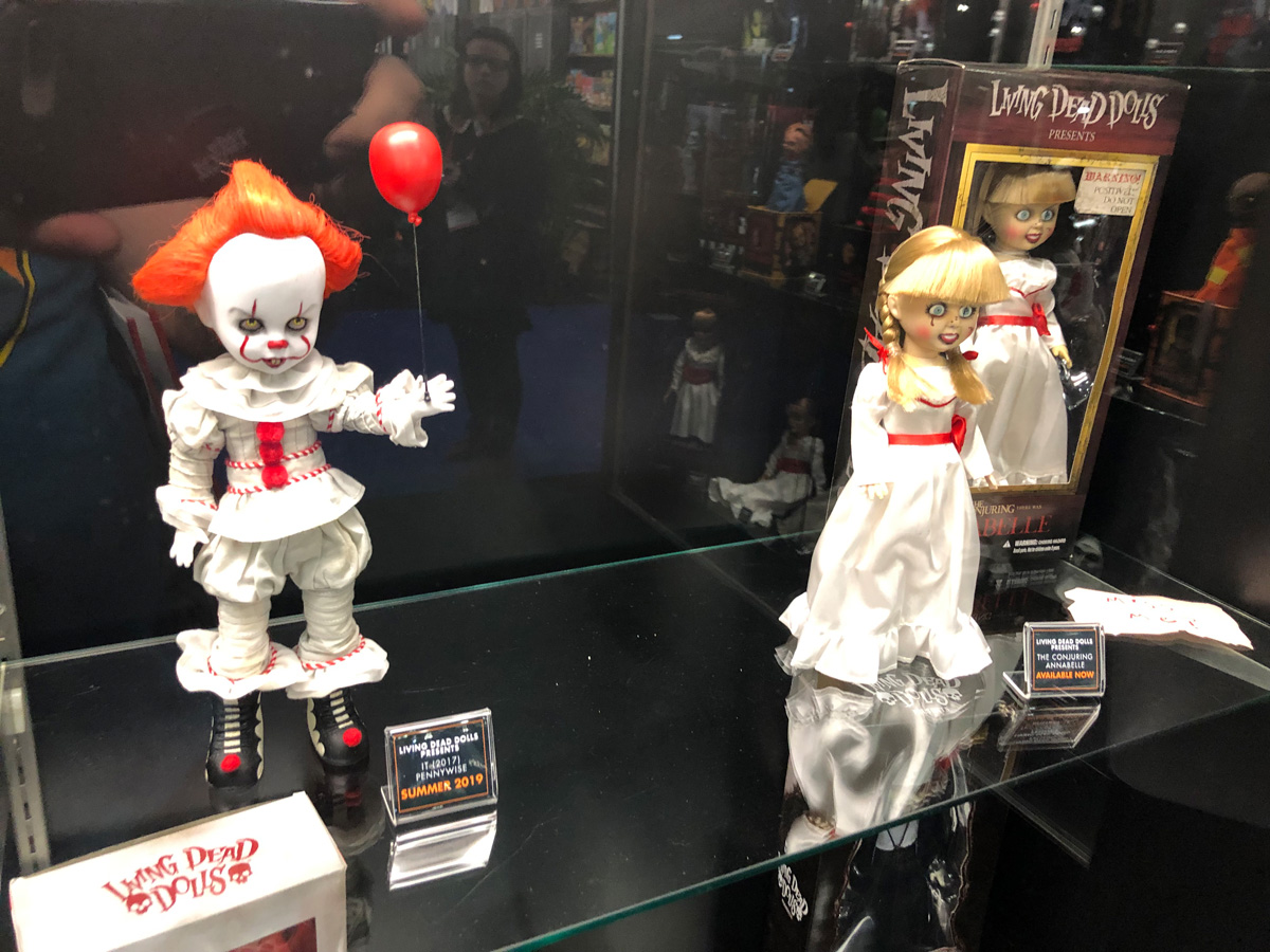 Mezco Toy Fair 2019 Reveal Gallery