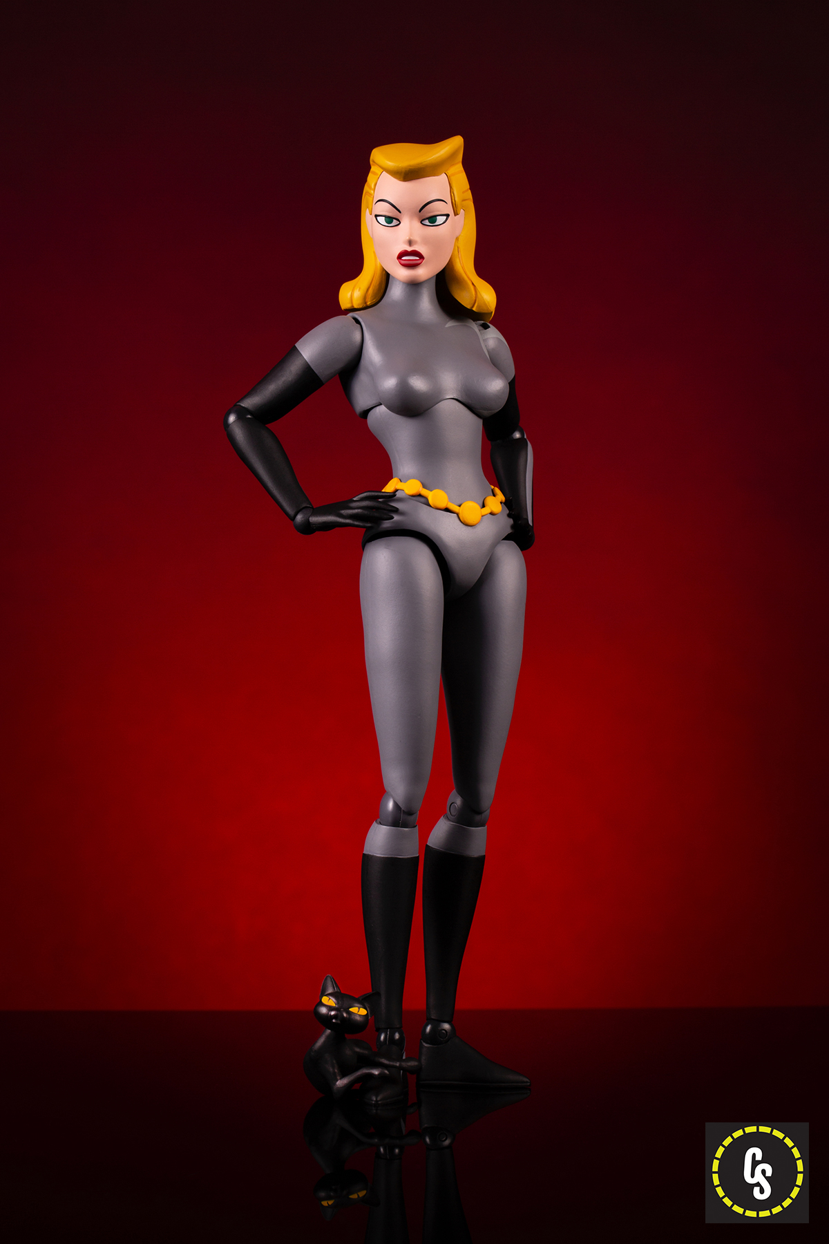 Mondo Catwoman Figure Gallery