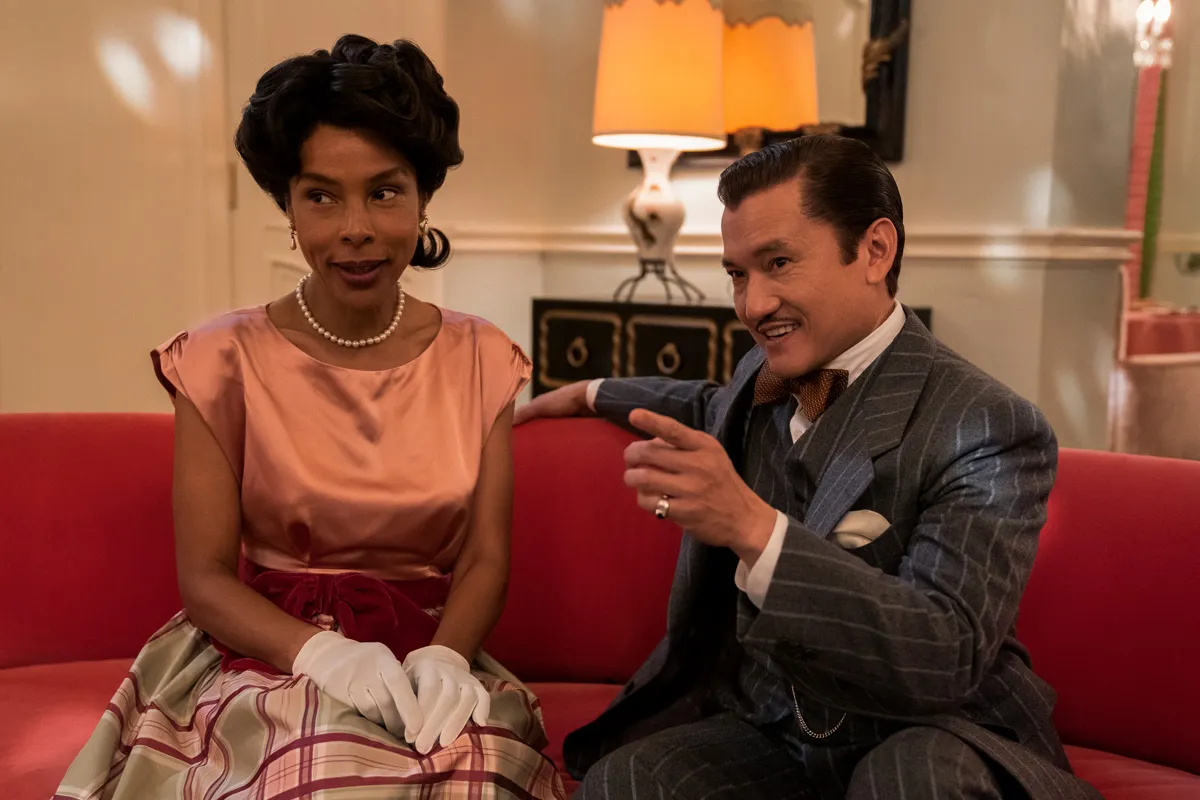 RATCHED (L to R) SOPHIE OKONEDO as CHARLOTTE WELLS and JON JON BRIONES as DR. RICHARD HANOVER in episode 105 of RATCHED Cr. SAEED ADYANI/NETFLIX Â© 2020