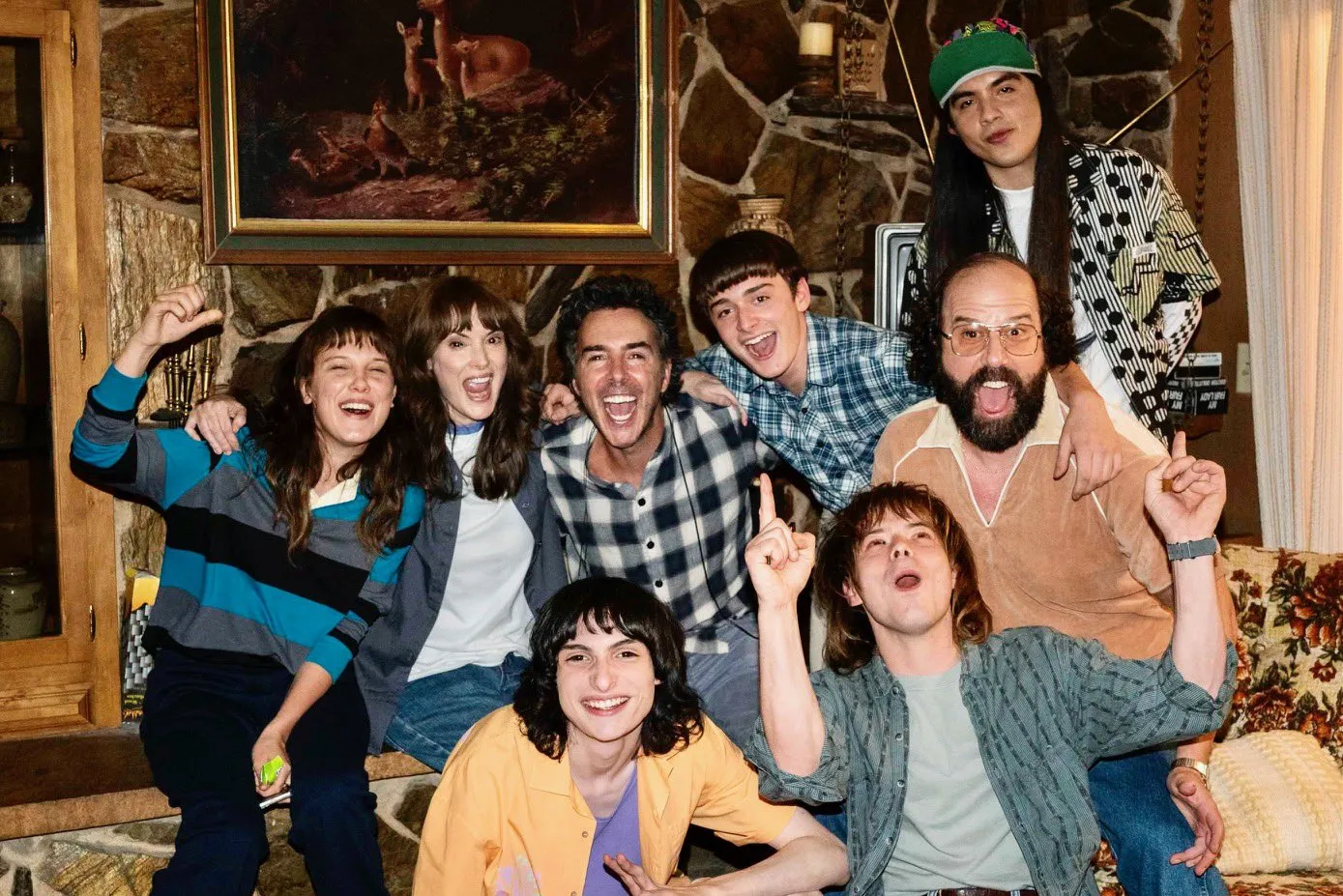 Stranger Things' Season 4 Behind-the-Scenes Photos: Pictures!