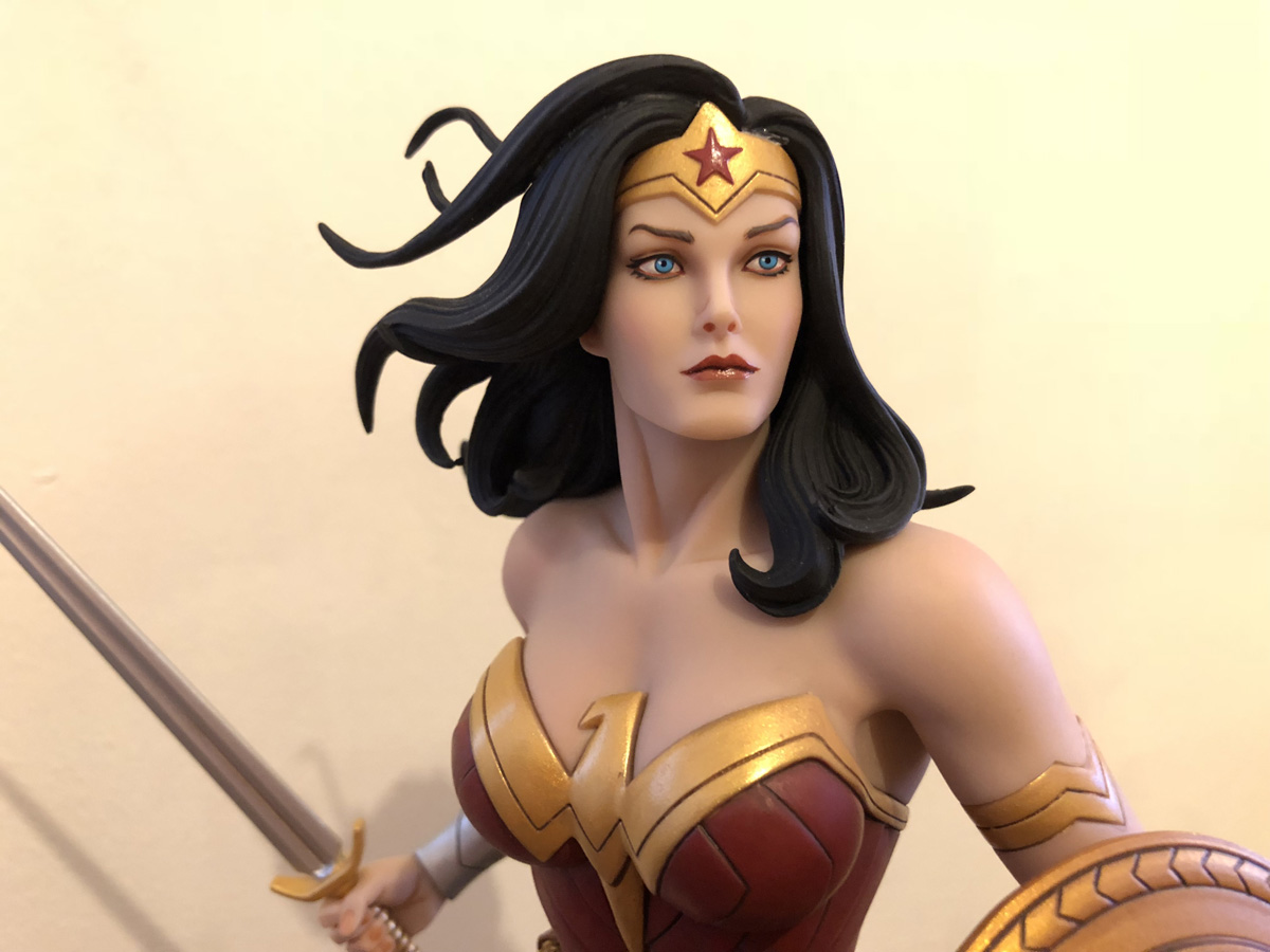 #2. Wonder Woman by Frank Cho