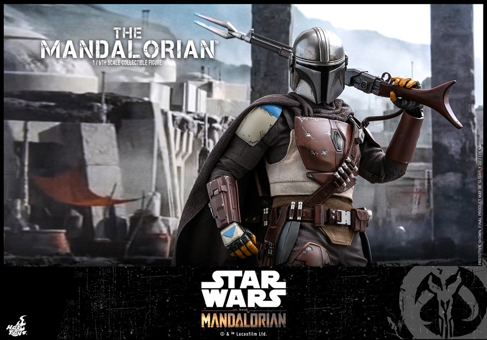 The Mandalorian Collectible Figure